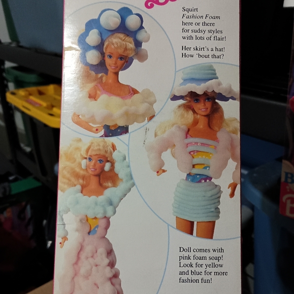 Bath Magic & Bathtime Fun Barbie Bundle - Picture 10 of 13